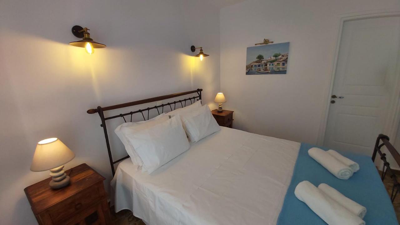 Villa Almyra Aegina Ngoại thất bức ảnh